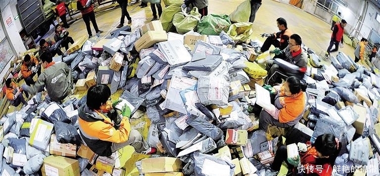 吃亏|当取快递时,如果看到这“8个字”最好别签收,否则吃亏就是自己