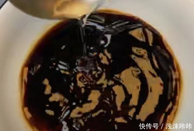 味道鲜美|创作开运礼油焖带鱼的正宗做法,色红油亮,汁浓如胶,味道鲜美