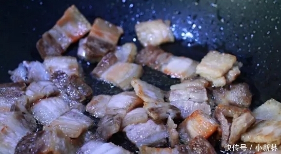 系列|大叔家的川菜系列:回锅肉,肉多菜少,肥而不腻,家人爱吃!