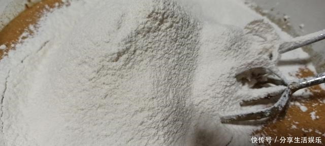 满屋飘香|枣糕简单做法,筷子一搅,满屋飘香,松软甜蜜比买的都要好吃