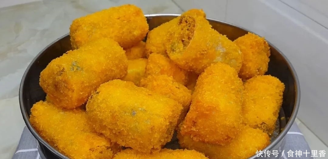 个个|糯米又出新吃法,加2把红枣,个个焦脆又软糯,出锅孩子抢着吃!