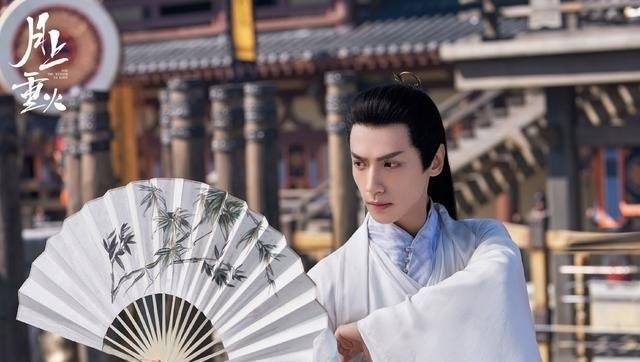 殿下|《狼殿下》即将上线,却遇两大“劲敌”,肖战想凭此剧翻身有点难