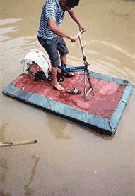  死神|搞笑GIF：与死神擦肩而过