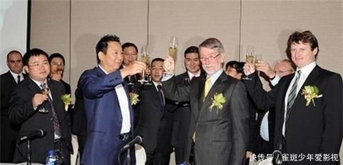 刘汉|他身价百亿，汶川地震捐5000万，慈善背后却是个沾满鲜血的伪君子