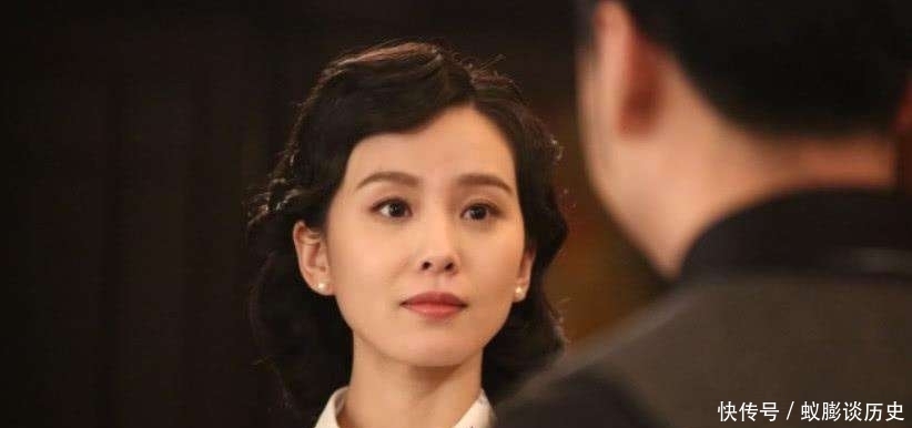 新郎|她13岁与17岁男子私定终身，大婚之时才知，新郎是47岁公公