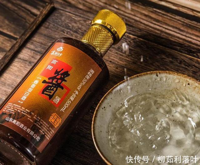 年终|年终存口粮酒,汾酒53、绿瓶高脖,谁更值得存放,明白人给出答案