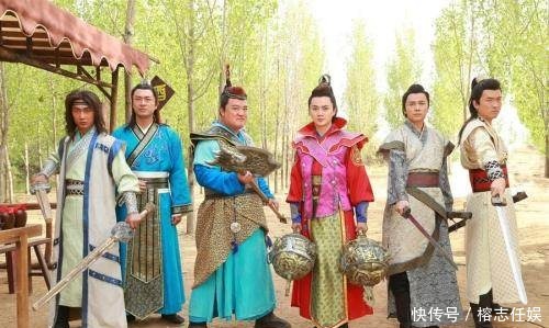 瓦岗军|瓦岗寨46条好汉，只有一人配得上英雄二字，秦叔宝单雄信都不如