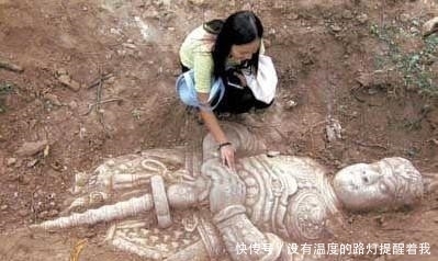 魏忠贤|魏忠贤的胆子有多大? 死后留存的两样东西, 只有皇帝才能有