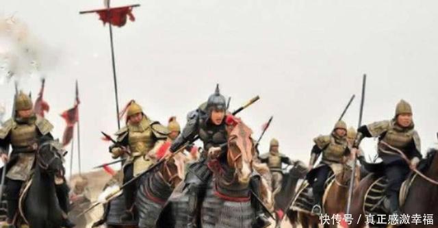 成就|岳飞追杀四十个逃兵，最后因心软而留下一个，此举成就了一代名将！