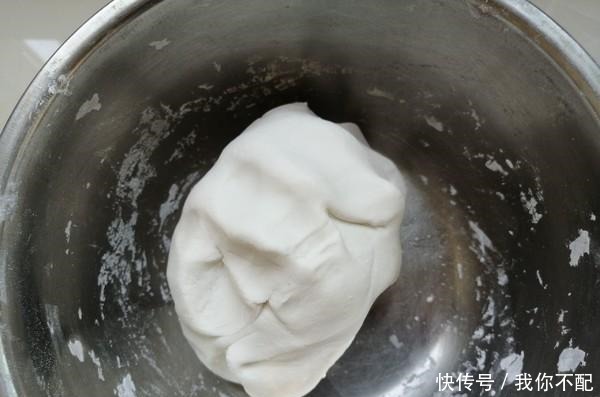 消极|此菜是个宝,加上馅简单搓一搓,开胃消极食,儿子一口吃了3个