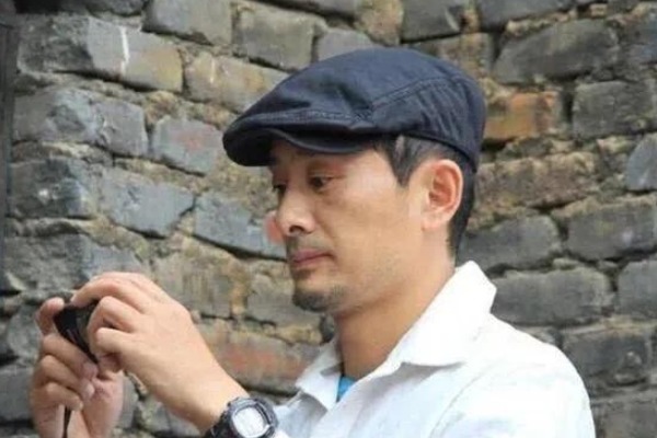  大道|因《星光大道》一炮走红，从万人捧到万人骂，阿宝得罪了谁