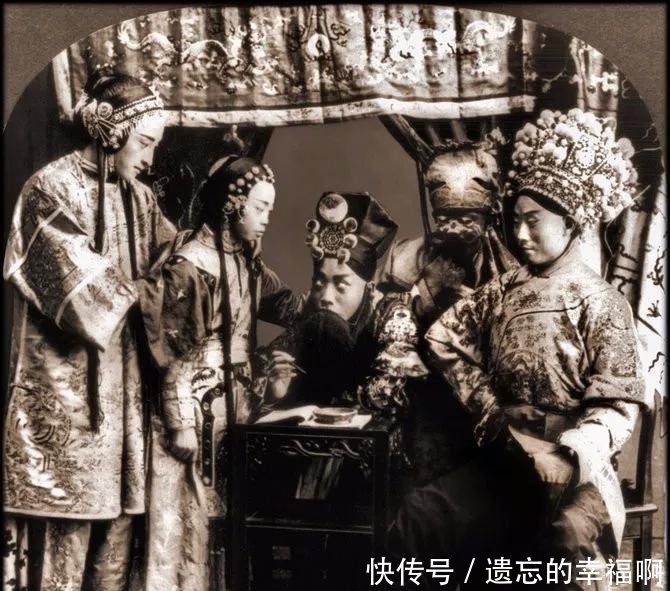 老照片|100年前高清老照片 火热的面摊 普通人家的两菜一汤