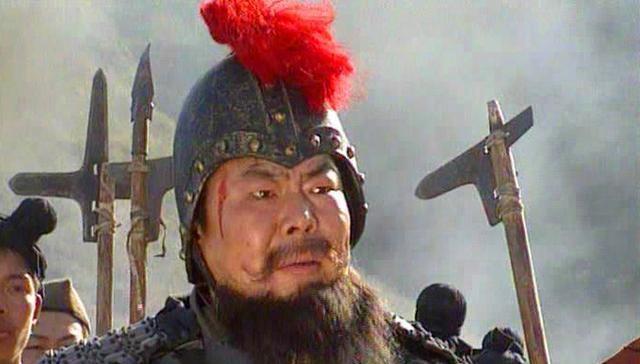 手下留情|五虎将之一的赵云,为何刺了周仓三枪都没刺死难道是手下留情