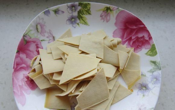 新鲜鱼|曾经是“4大名鱼”之首，现在却无人问津，10块钱一斤没人买