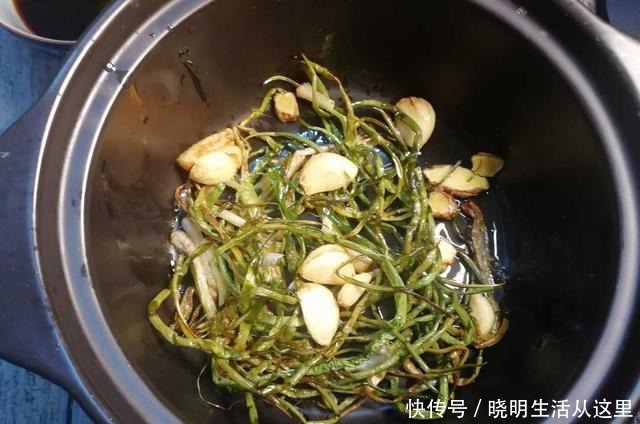 糖醋|土鲫鱼最好吃的方法,糖醋葱烧,连骨酥,开胃健脾