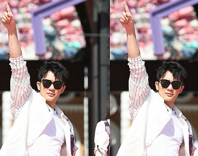  心疼|录制跑男有多危险李晨曾被篮球砸到眉毛，看到baby我心疼了