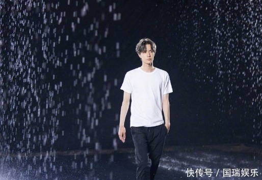 王一博|在《天天向上》这所大学中历练,依然保有初心,王一博真的很幸运