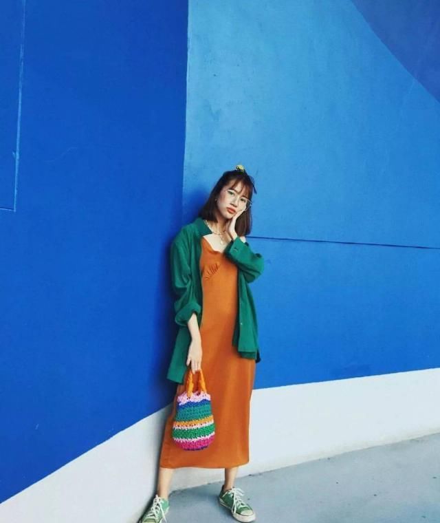 上瘾|今年爆火的脏橘色,真是一个让人会上瘾的颜色!!!