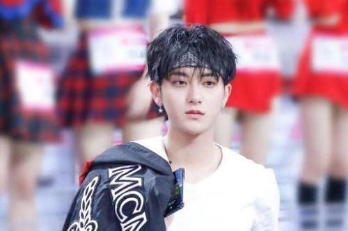  出道|创3都以为徐艺洋出道稳了你可能忽略了黄子韬放出的这个信号