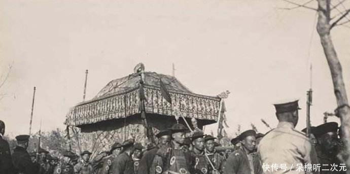 人人|她的葬礼隆重盛大,但是人人却都害怕,只因这诡异的出殡