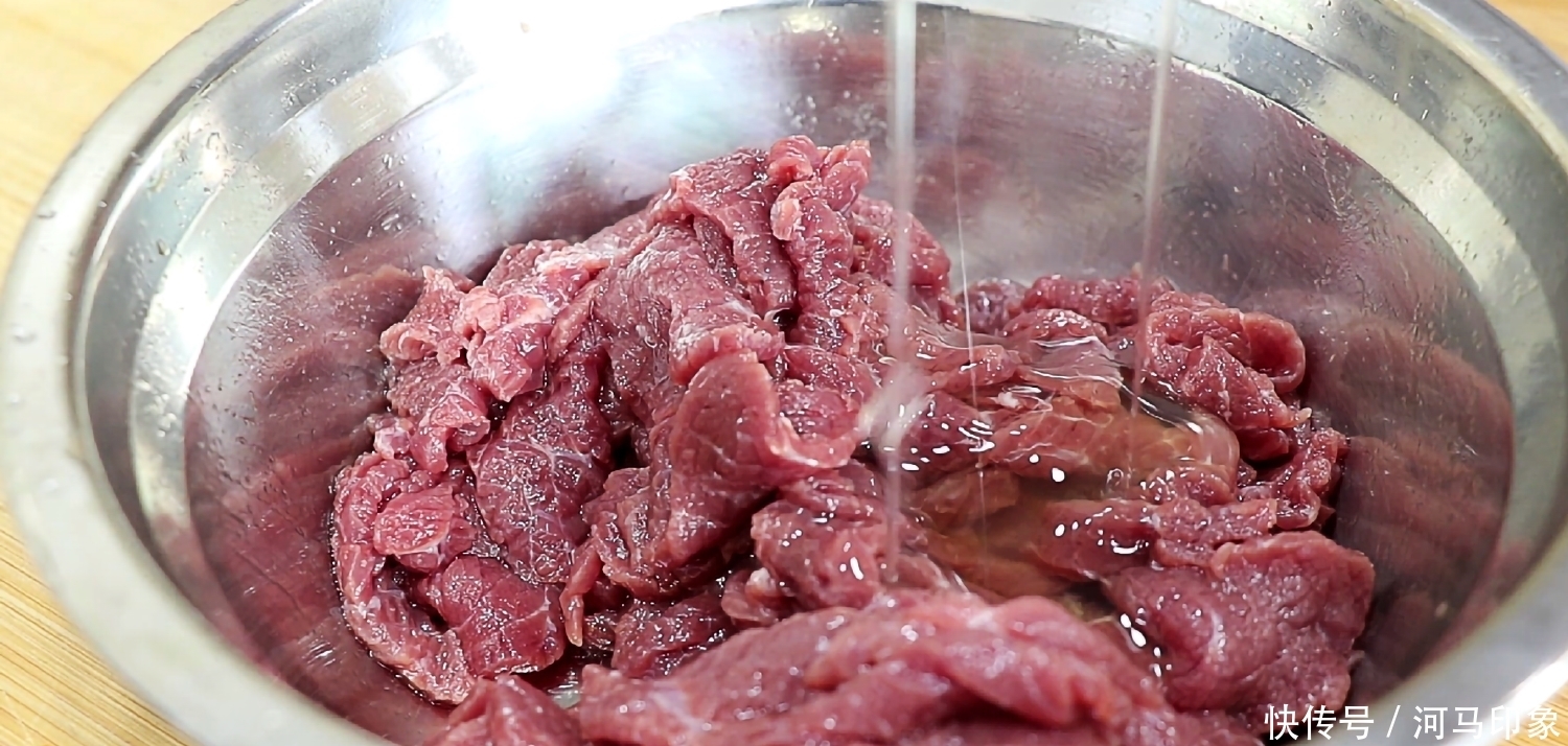  鲜嫩|牛肉过瘾的吃法，味道浓厚，鲜嫩爽口，比红烧牛肉还好吃！