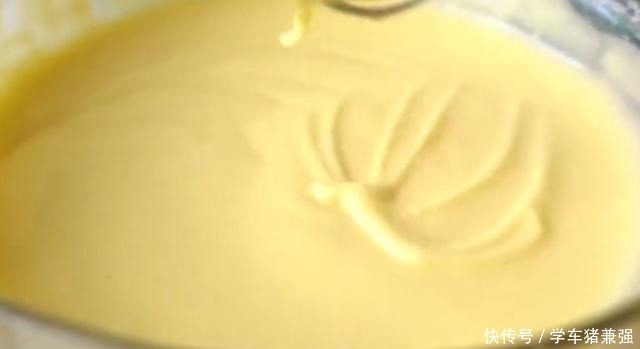 一滴水|这蛋糕用鸡蛋就能做,不加一滴水,无油低脂,香甜蓬松零失败