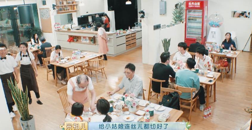 家庭|黄渤崩溃痛哭的背后,我看到了1000万中国家庭最心酸的一面