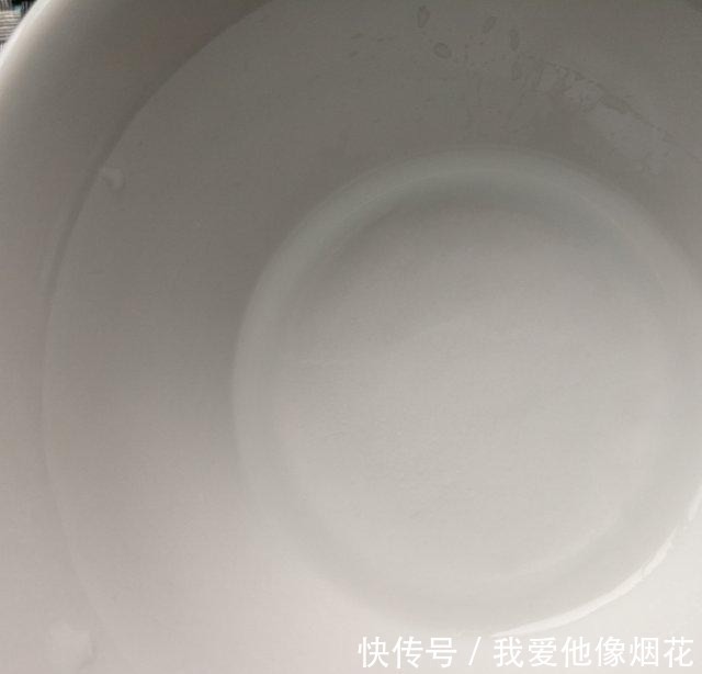 丸子|胡萝卜豆芽菠菜丸子,外酥里嫩,咸香适口