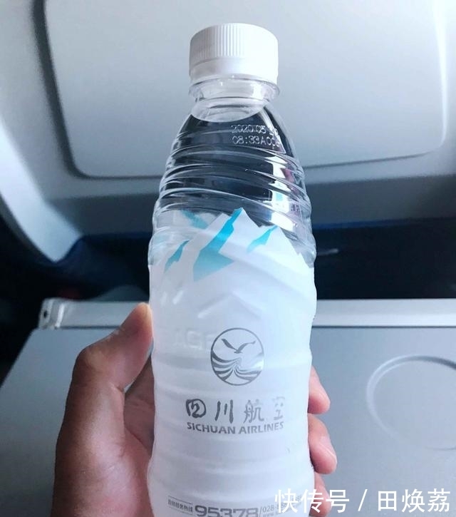 飞机|后疫情时期,国内航司经济舱飞机餐大比拼!这个排名你是否认同?