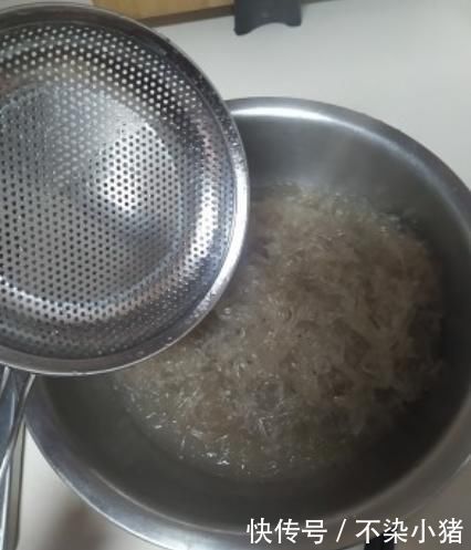 年轻人|它曾是老一辈最爱的下酒菜,如今被众人冷落,年轻人上不了台面