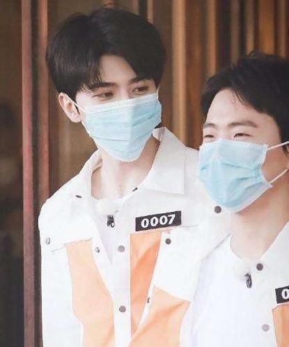 失手|《奔跑吧》炒cp从未失手,尽管baby已婚,仍给蔡徐坤拉了别的官配