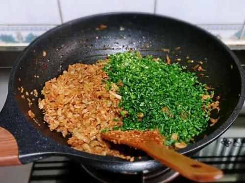 清新|春天的野菜是大自然的馈赠,一款鼠曲草青团,感受清新的美好