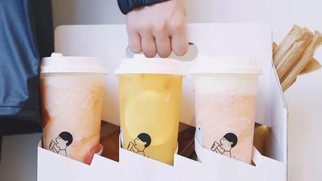 星巴克|越来越贵的喜茶和奈雪,能成为「中国星巴克」吗?