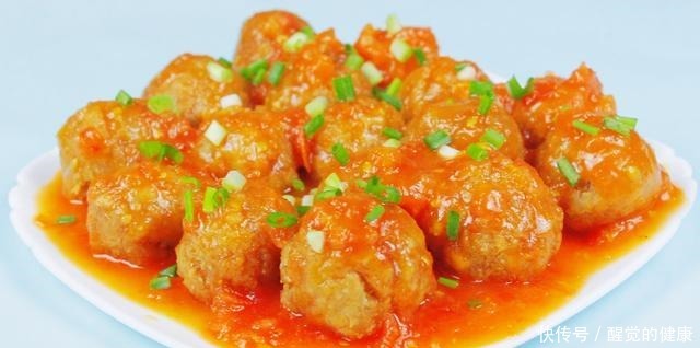 肉末|想吃肉丸子,用这种做法,肉末加一块老豆腐,锅里一炸,真香