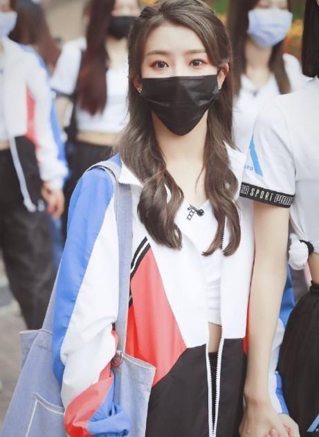 创造|谢可寅的队友,在被《创造101》淘汰后,现在成《创3》C位