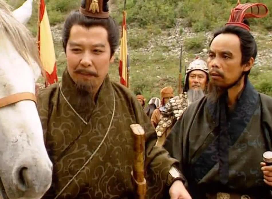 诸葛亮和庞|若再落凤坡死的是诸葛亮,庞统捡回一命,他能打败司马懿吗?