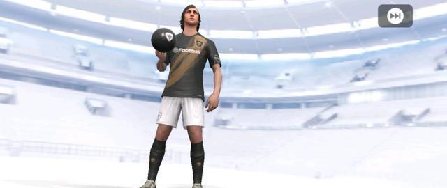  手游|实况足球手游：我在乎的是黑球球员吗？8888的红包不香吗