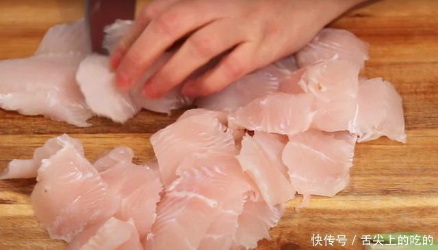  滑嫩|传统菜创新做法回锅鱼片，鲜香麻辣更滑嫩，吃着过瘾