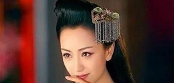 皇后|她13岁嫁皇帝,26岁竟靠抽签当上皇后,一生扶持了3位皇帝