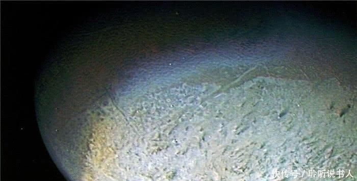 飞出|旅行者2号在飞出太阳系前,传回照片,让我们看到不一样的世界!