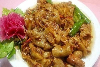  餐桌上|非常下饭的3道菜，放在餐桌上，能让你多吃一碗饭喜欢就分享