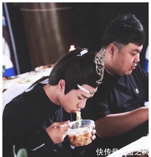 早餐|明星早餐吃啥?陈赫赵丽颖最接地气,华晨宇的:我流下贫穷的泪水