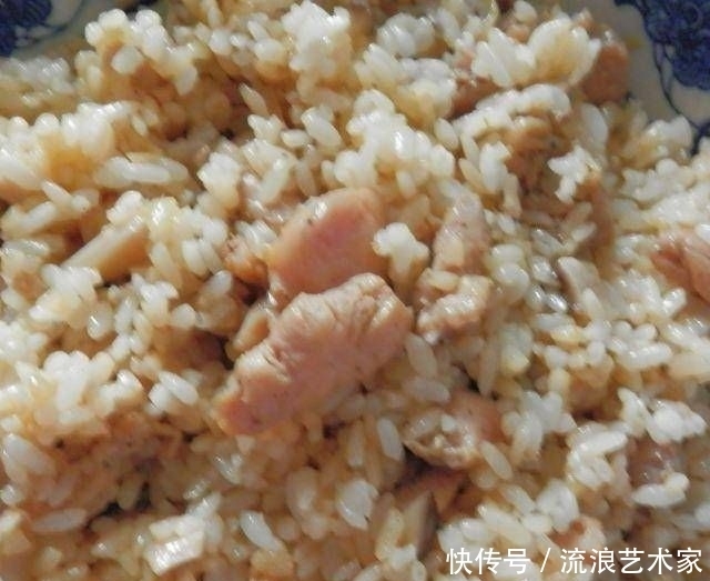  粽叶|带有粽叶香味的香菇鸡腿饭非常适合寒冷和多雨的天气