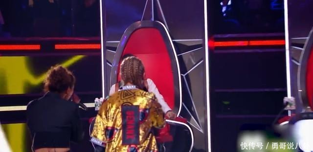 值得|《中国好声音》李荣浩首战告捷,杂货铺女孩声音清亮,值得期待