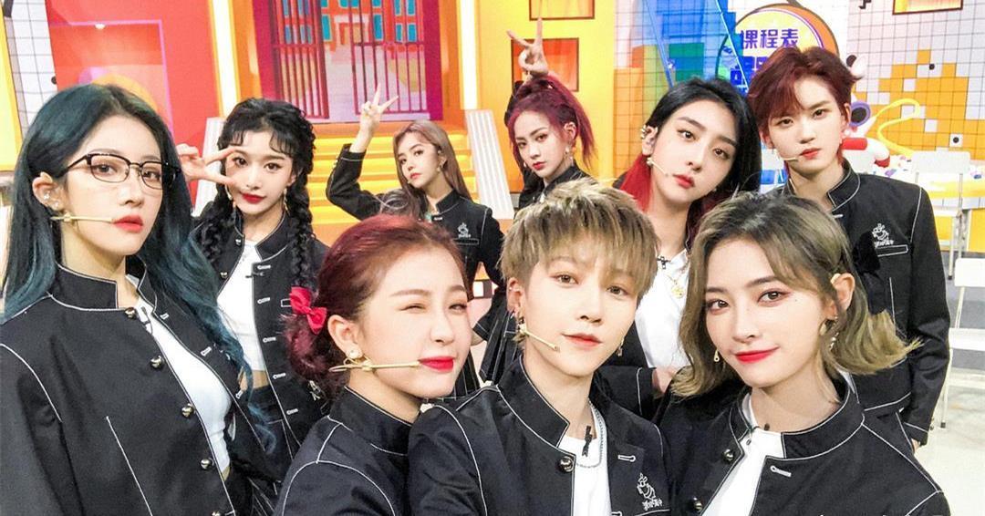 综艺|德云社三将齐出,参加2档女团综艺,张鹤伦还当了经理人