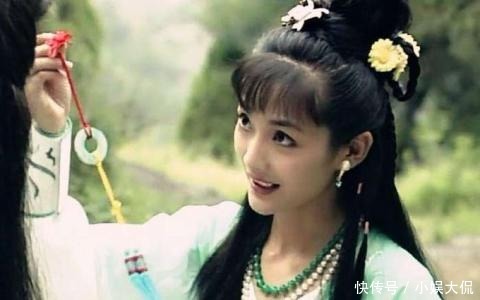  患癌|她患癌瞒了亲朋好友9年，赶走丈夫，默默承受，一场葬礼令人动容