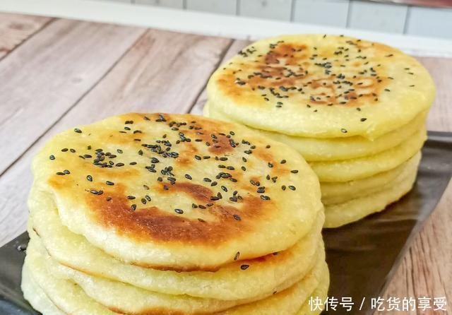 好吃|外婆30年的烙饼诀窍,全程详细教你,烙出的饼柔润不发硬,超好吃