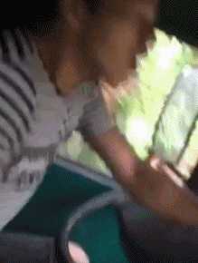  默契|搞笑GIF：好基友，总是这么默契，吸二手烟