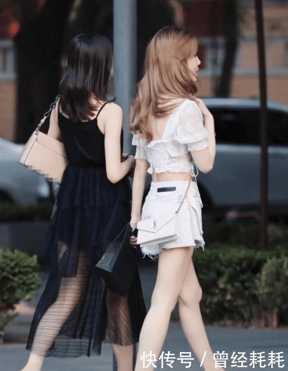 设计感|右边的小姐姐的性感风略胜一筹?