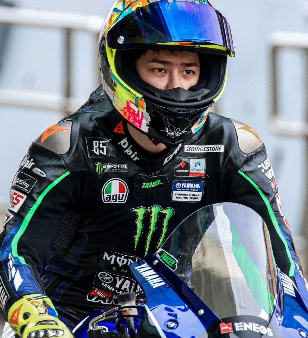 更衣室|王一博被撞后,对方团队却在更衣室庆祝,这根本就是一场“阴谋”